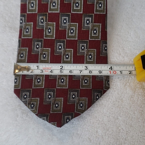 Andhurst tie - Picture 2 of 4